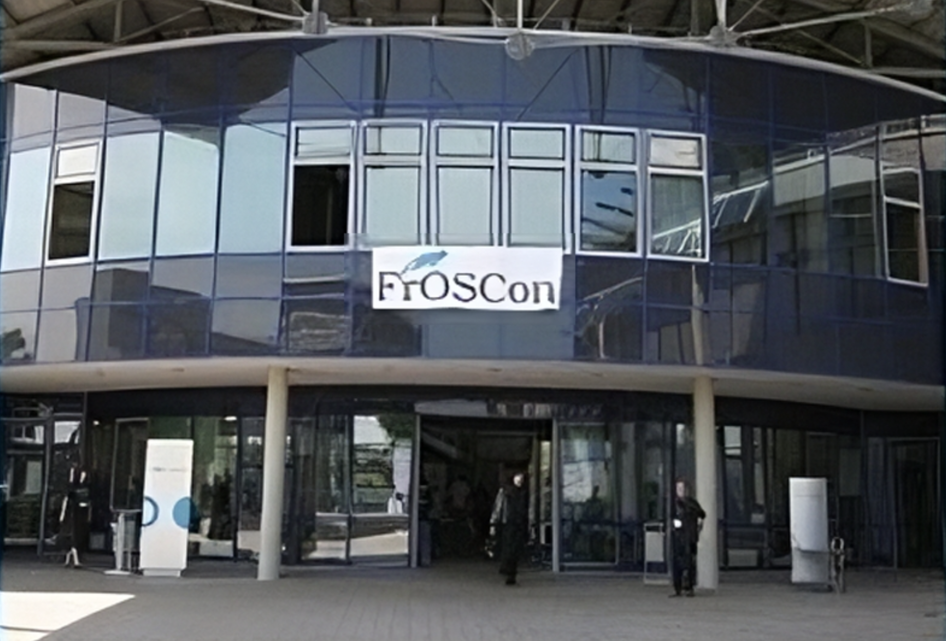 FrOSCon entrance photo