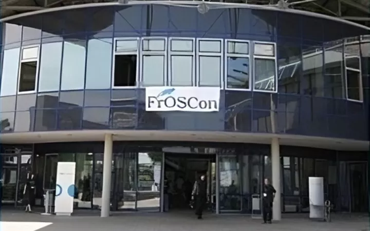 FrOSCon entrance photo