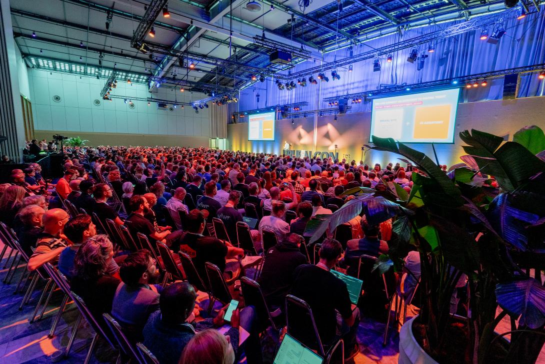 Driesnote DrupalCon Rotterdam photo by Bram Driesen